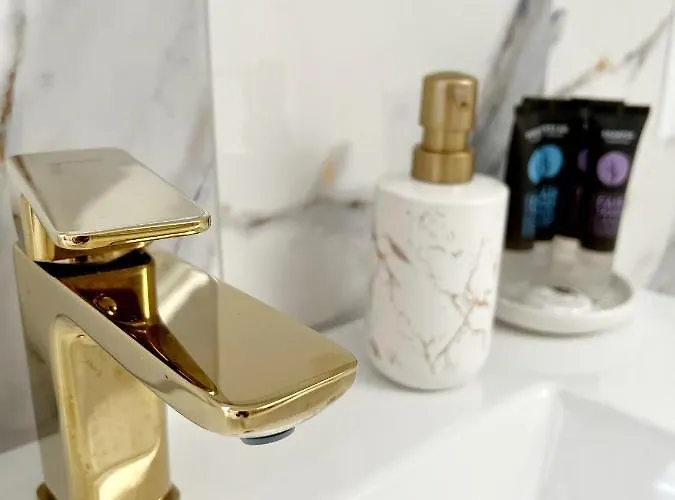 Apartman Karkonosze - Klimatyzowany Charlotte Na Deptaku Z Parkingiem W Cenie Karpacz