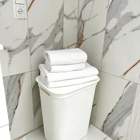 Karkonosze - Klimatyzowany Charlotte Na Deptaku Z Parkingiem W Cenie 아파트