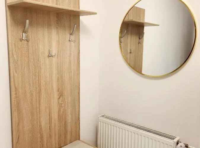 Apartmán Karkonosze - Klimatyzowany Charlotte Na Deptaku Z Parkingiem W Cenie Karpacz