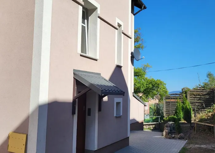 Karkonosze - Klimatyzowany Charlotte Na Deptaku Z Parkingiem W Cenie Apartmán Karpacz